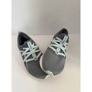 New Balance 710 Women Gray Running Shoes Sneakers Size 6.5‎